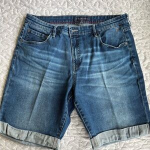 Tommy Hilfiger Blue Bermuda Shorts Relaxed Fit